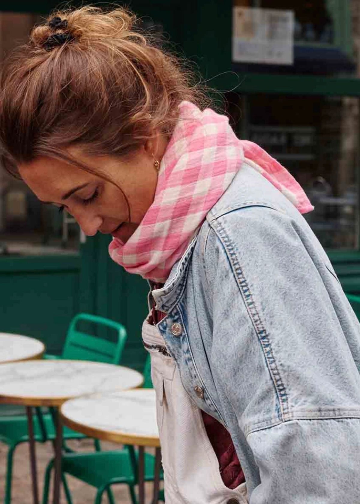 écharpe en mousseline BIANCA vichy rose fluo