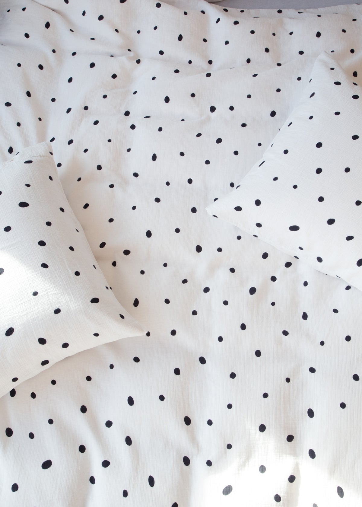 Copripiumino in mussola Tilda dots
