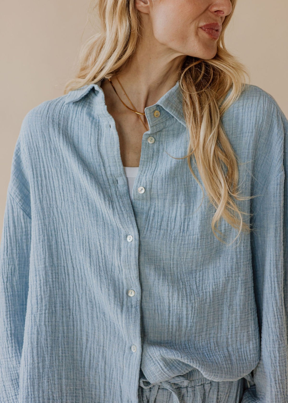 Musselin-Bluse MOANA sky melange