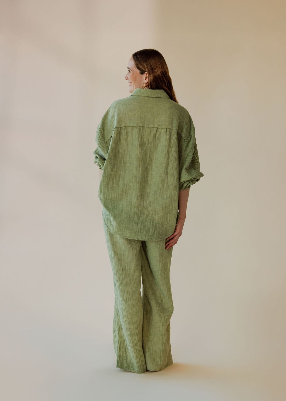 Musselin-Bluse MOANA sage green melange