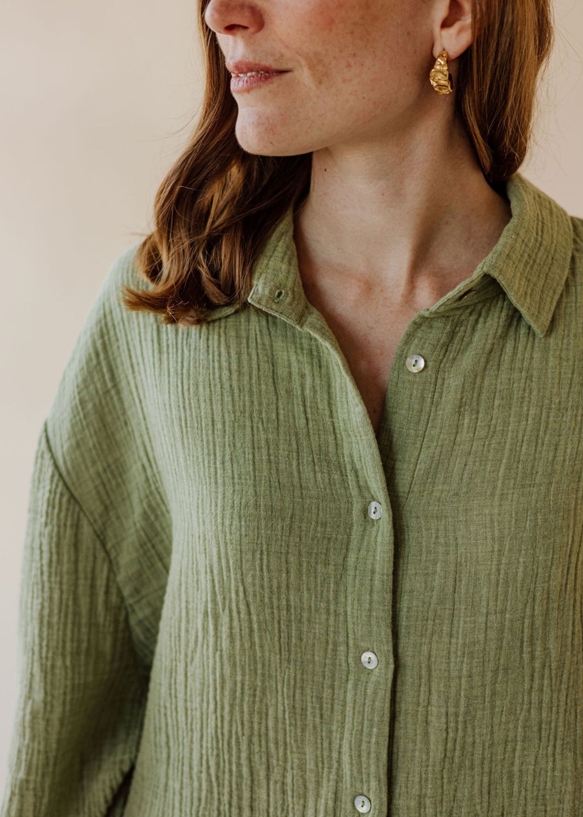 Musselin-Bluse MOANA sage green melange
