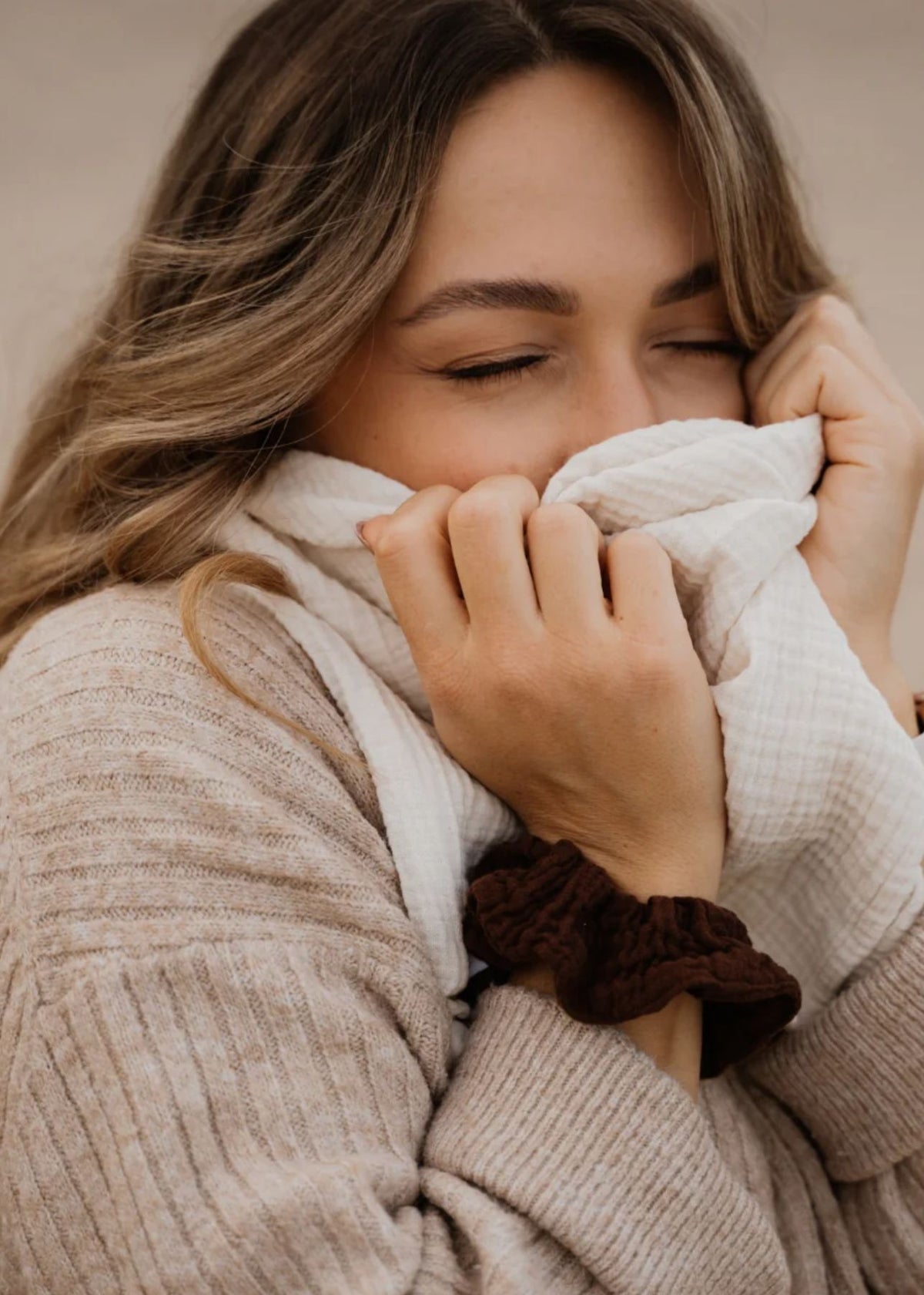 Musselin-Halstuch NIVA beige