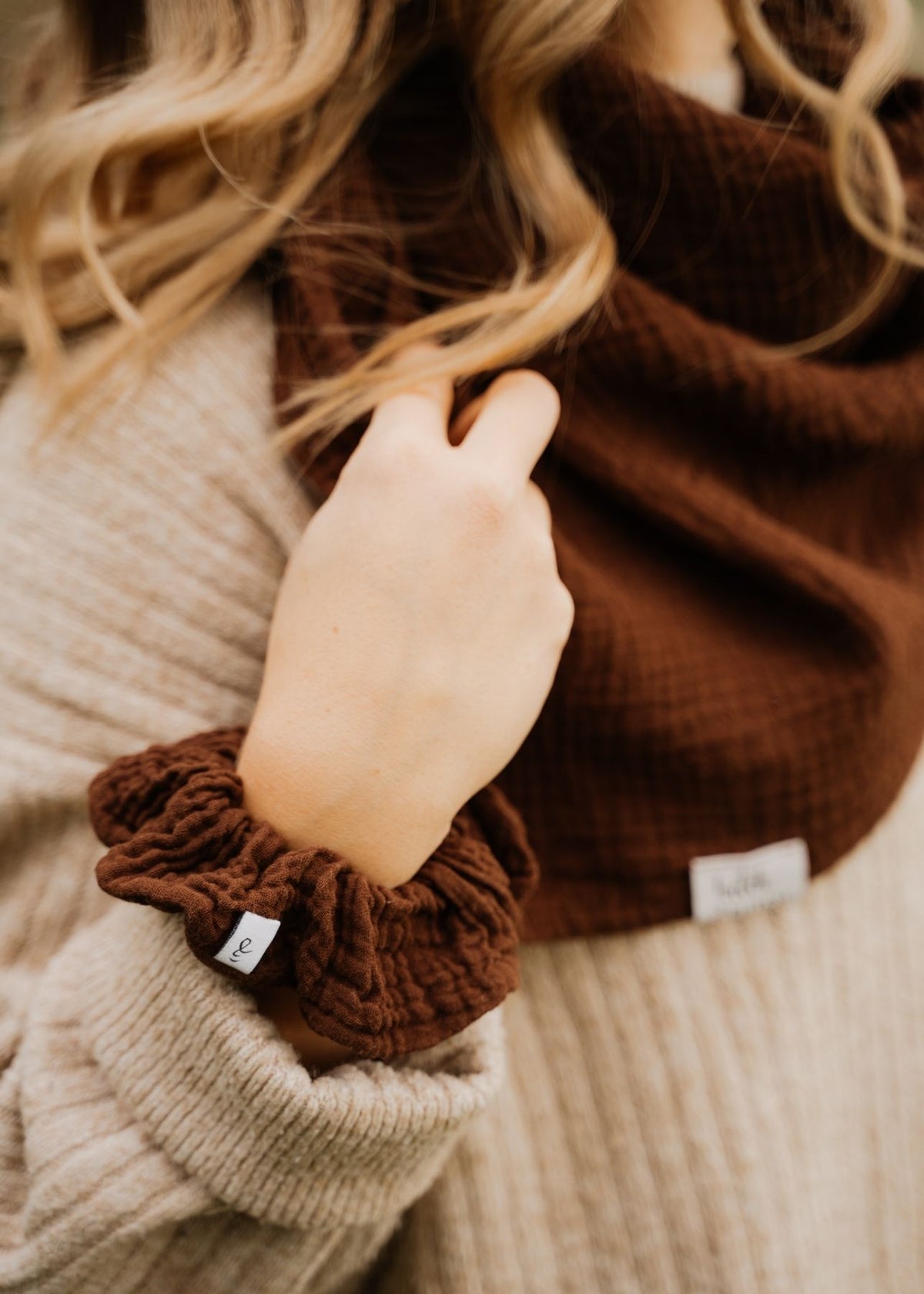 Musselin-Halstuch NIVA dunkelbraun