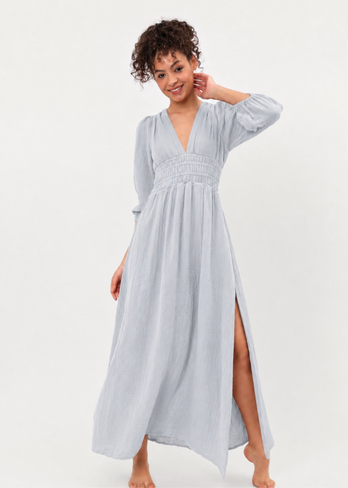 Robe en mousseline YARA light grey